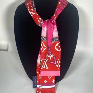 LOUIS VUITTON Monogram Confidential Bandeau Red & Pink Woman’s Scarf 100% Silk